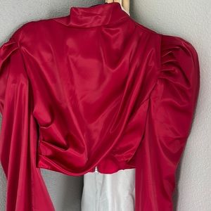 Puff sleeve crop top! Satin material. This top is beautiful.